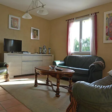 House In With Private Pool & Garden * Piquecos