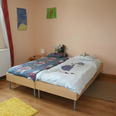 House In With Private Pool & Garden Piquecos