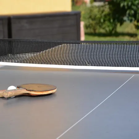 House In With Private Pool & Garden Villa